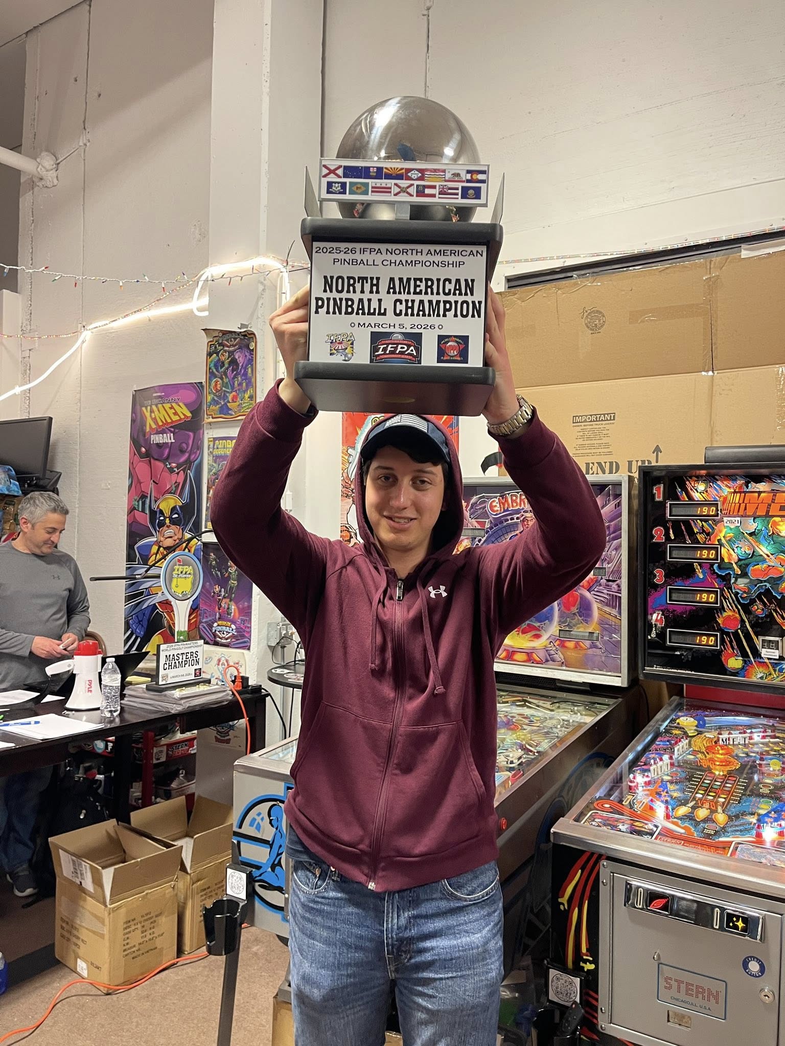 2026 Ifpa Nacs Jason Zahler Trophy Pose