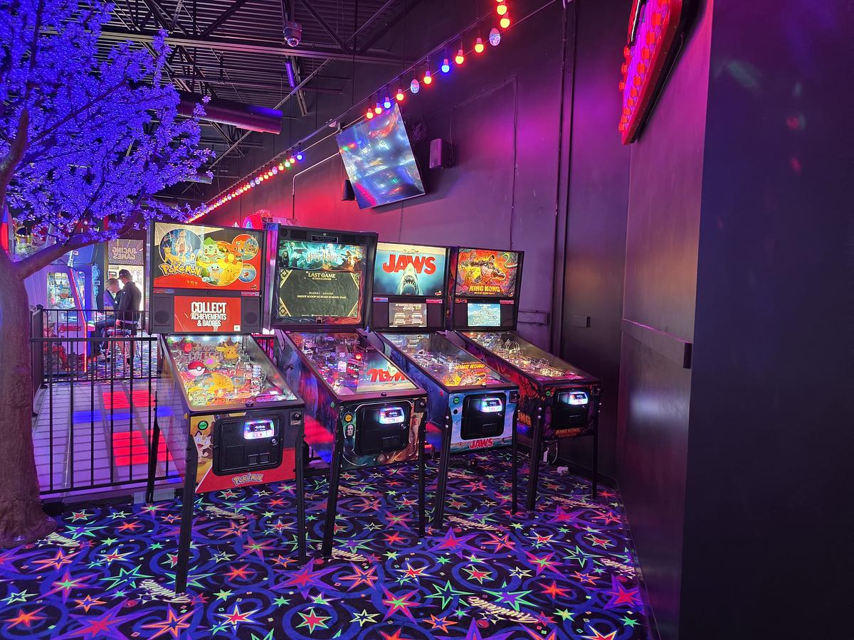 Funtastic Arcade at Lincoln City Outlets