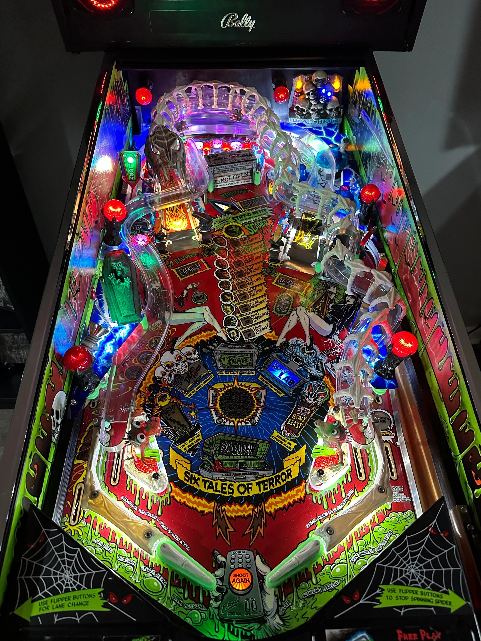 scared stiff pinball playfield overview